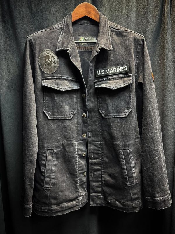 Chaqueta Vaquera Skull and Roses Negra Gastada