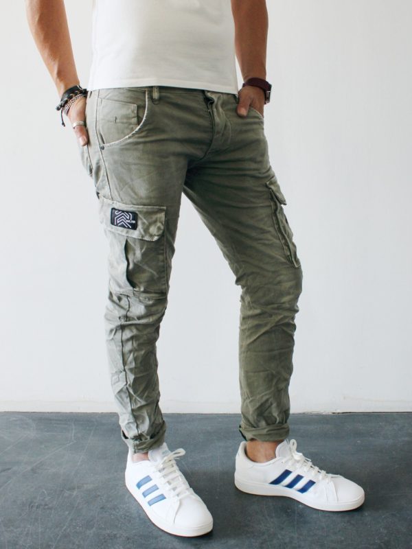 Pantalón Cargo Molotov